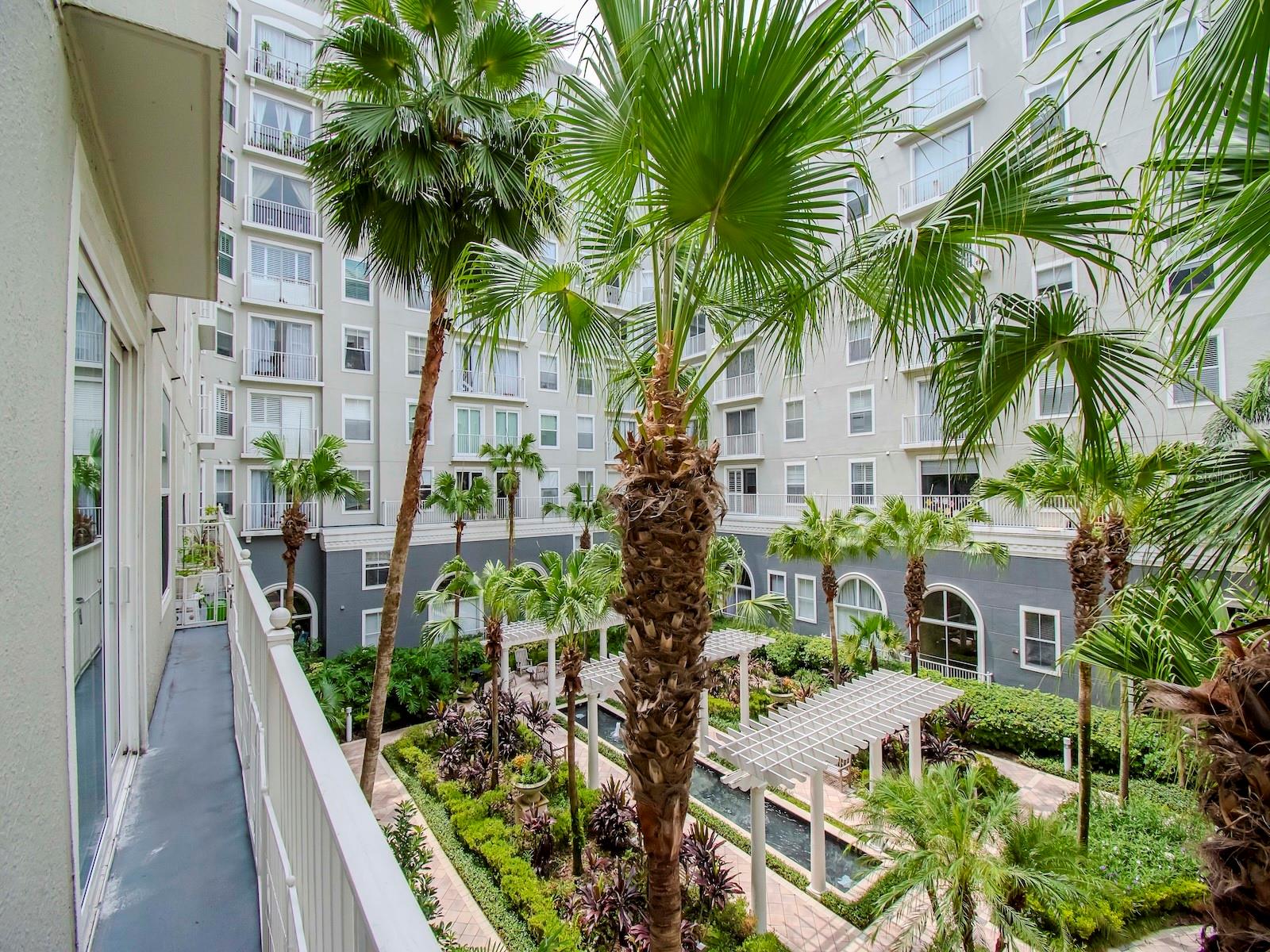 PARKCREST HARBOUR ISLAND CONDO - Residential