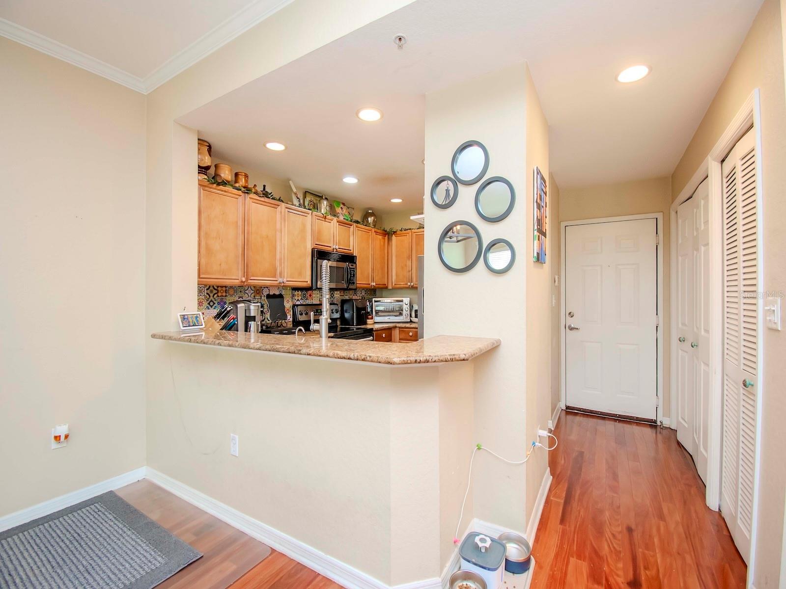 PARKCREST HARBOUR ISLAND CONDO - Residential