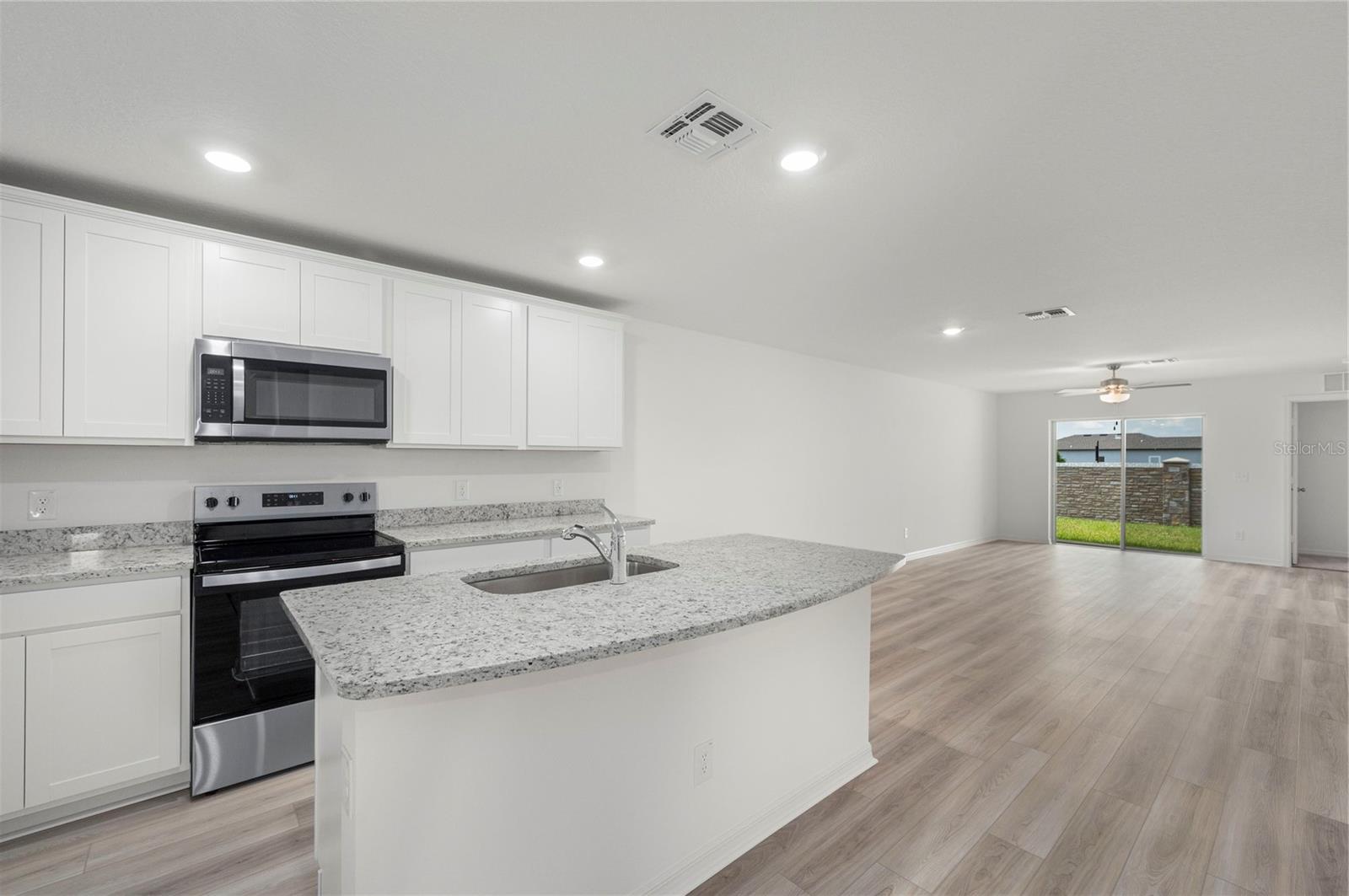 GUM LAKE PRESERVE - Residential