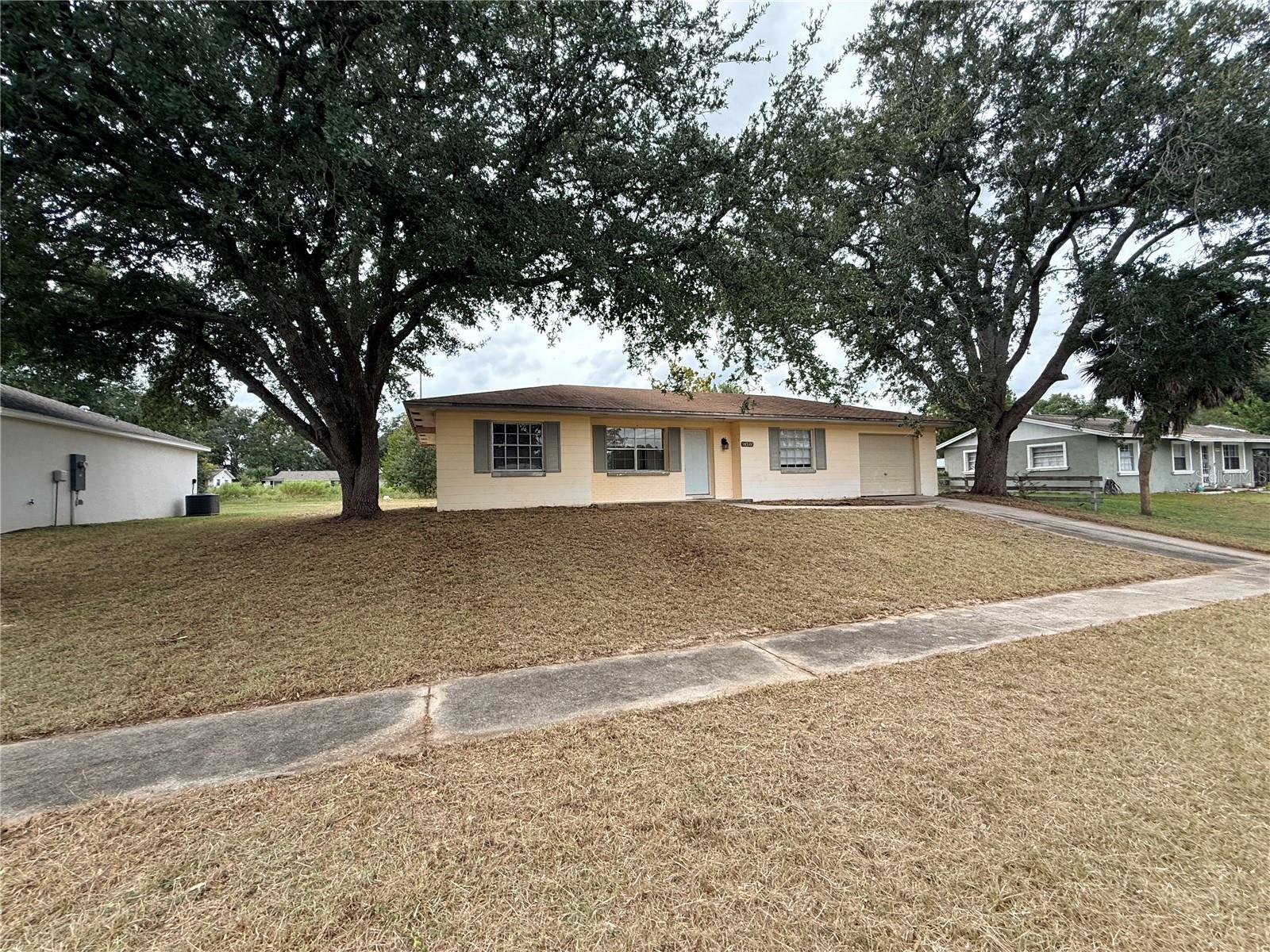 14922 SW 38TH CIRCLE