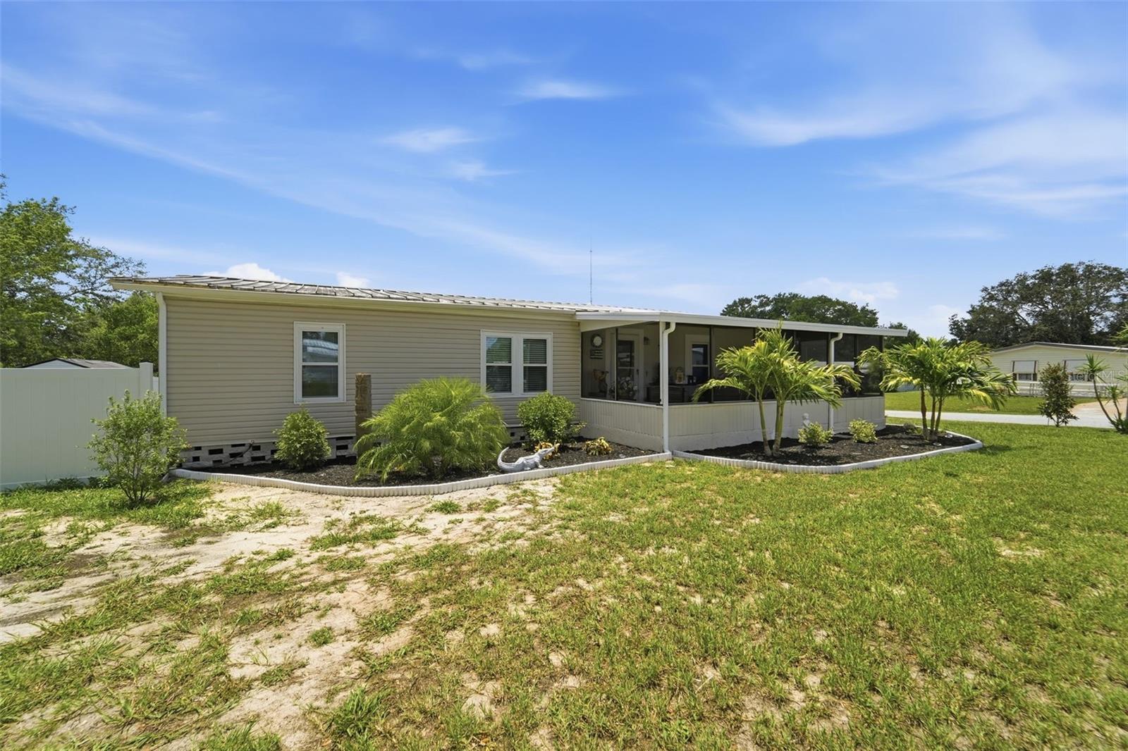34 DA ROSA AVENUE