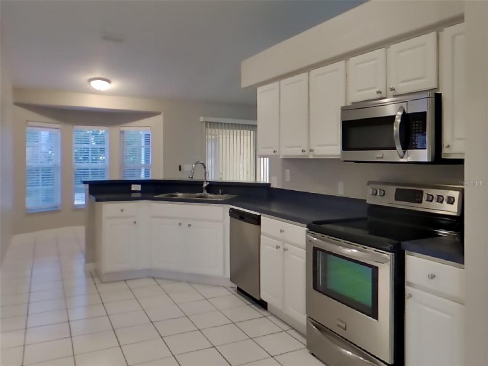 SWEETWATER CREEK UNIT 2 - Residential Lease