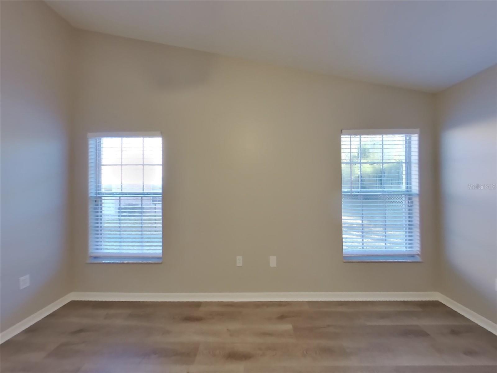 SWEETWATER CREEK UNIT 2 - Residential Lease