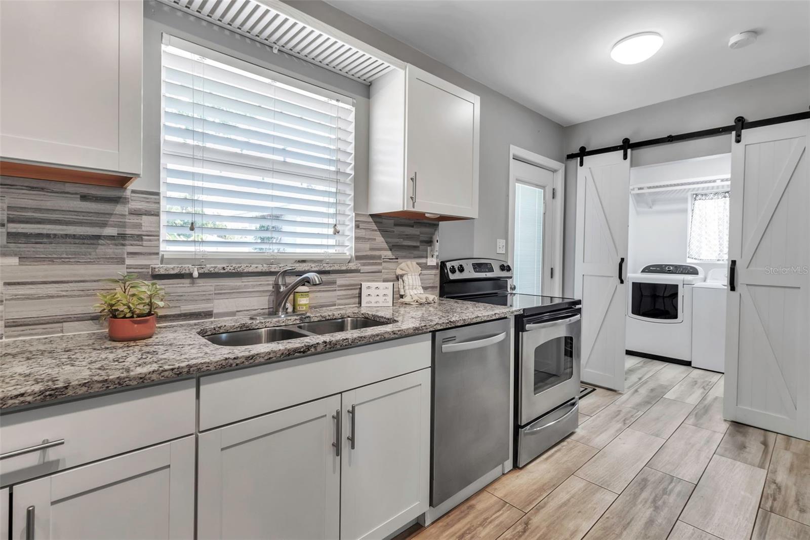 POINCIANA PARK - Residential