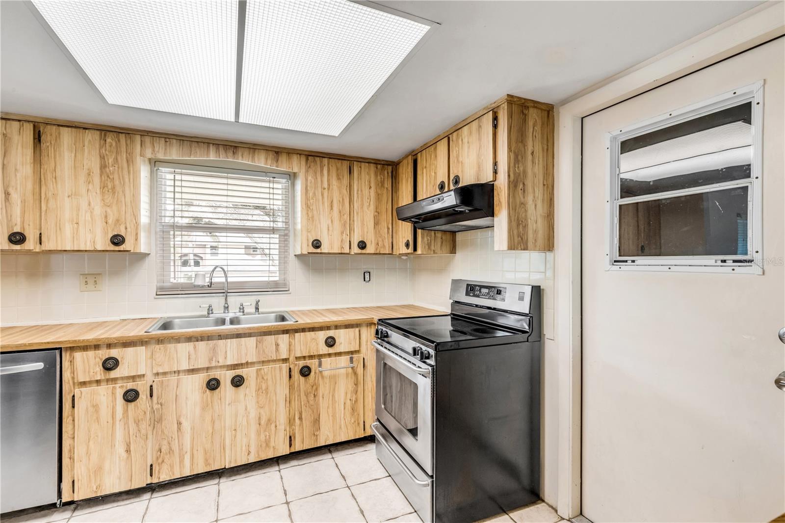 SILVER SANDS SEC A - Residential