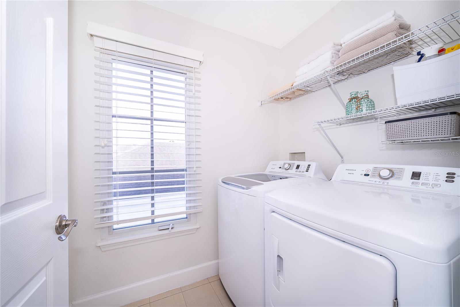 BALDWIN PARK UNIT 6 - Residential Lease