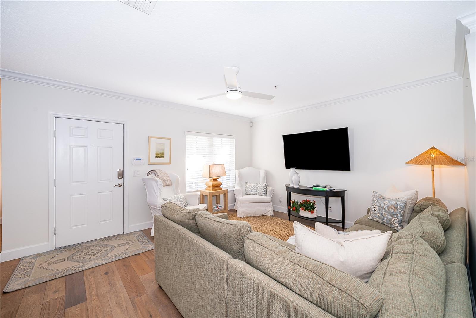 BALDWIN PARK UNIT 6 - Residential Lease