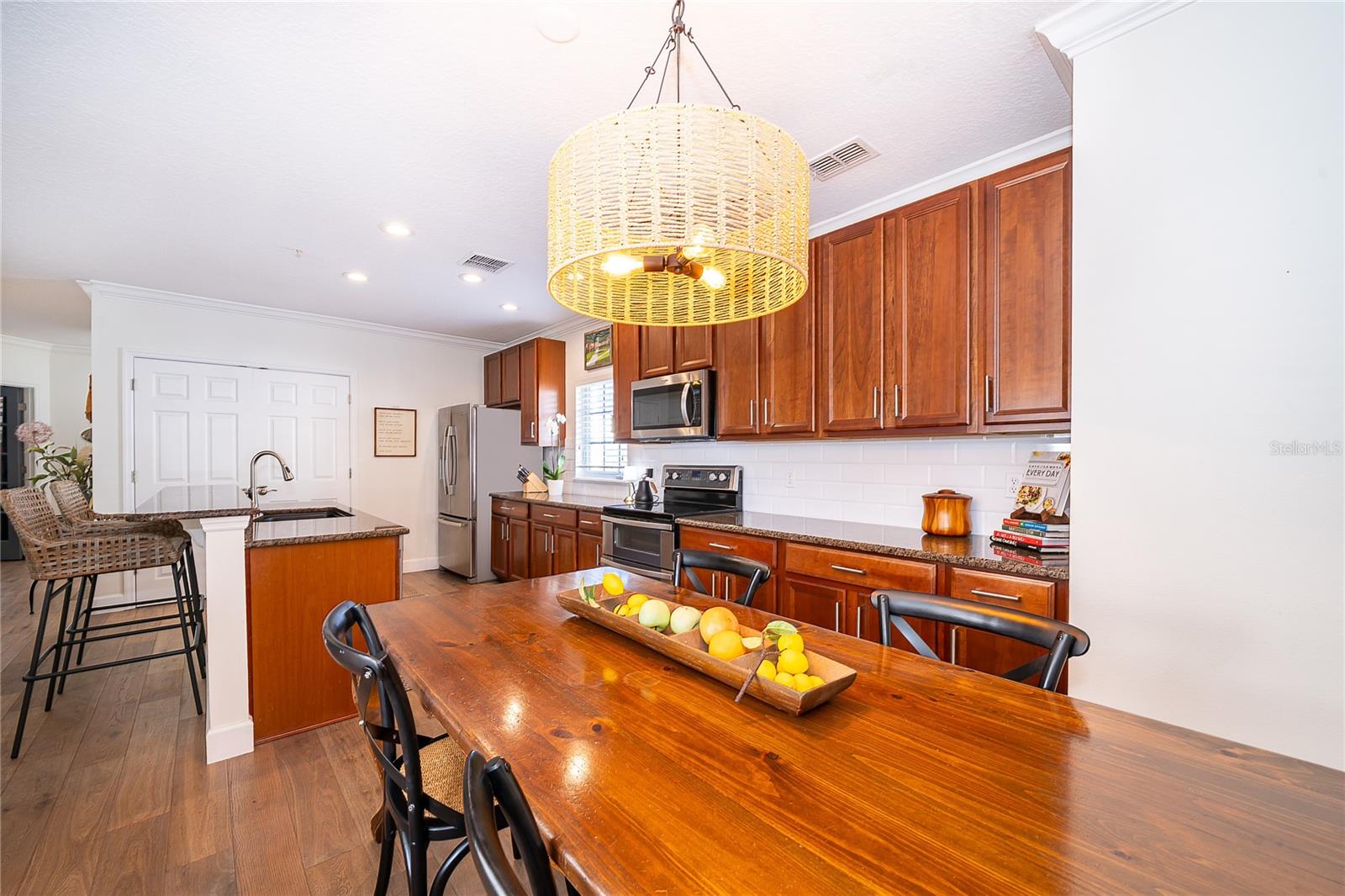 BALDWIN PARK UNIT 6 - Residential Lease