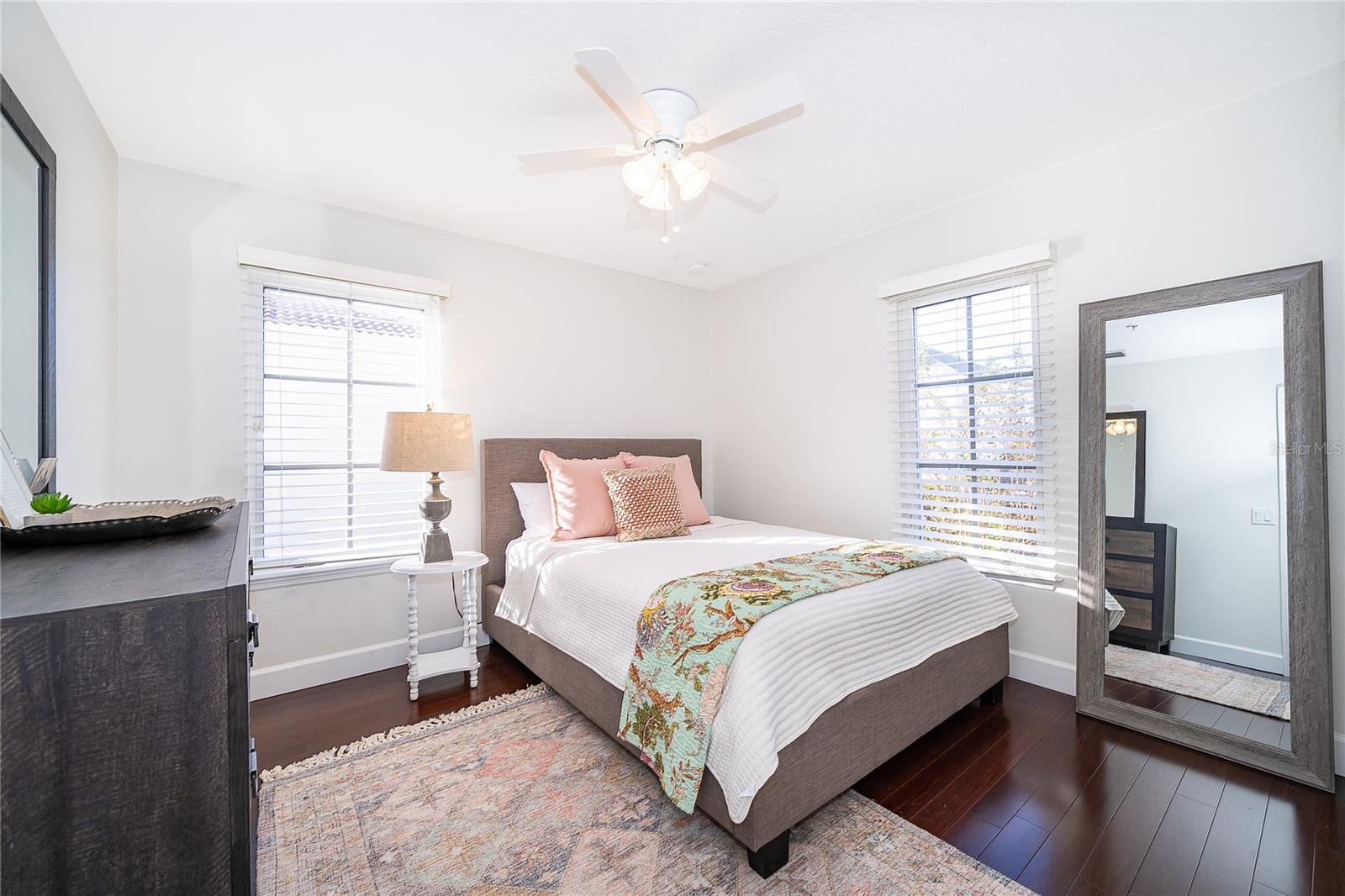 BALDWIN PARK UNIT 6 - Residential Lease