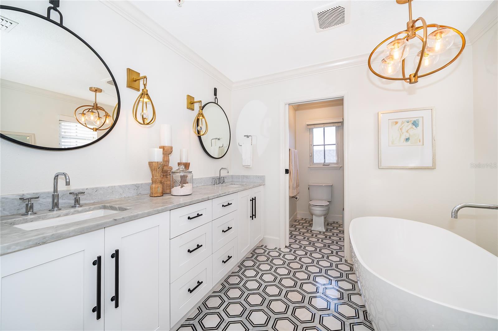 BALDWIN PARK UNIT 6 - Residential Lease