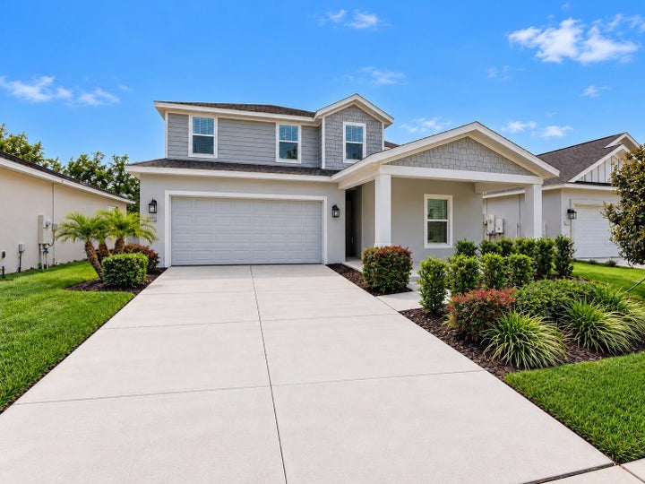 Photo 1 of 28 — 832 TIMBERLAND DRIVE, EAGLE LAKE, FL 33839