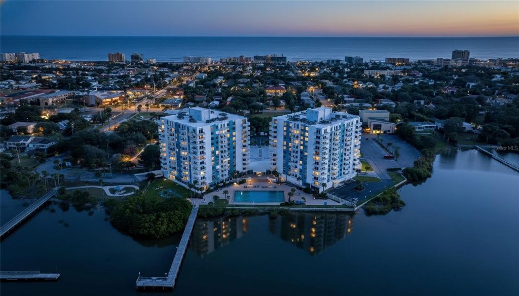 Photo of 935 N Halifax Avenue #707, Daytona Beach, FL 32118 (MLS # V4947123)