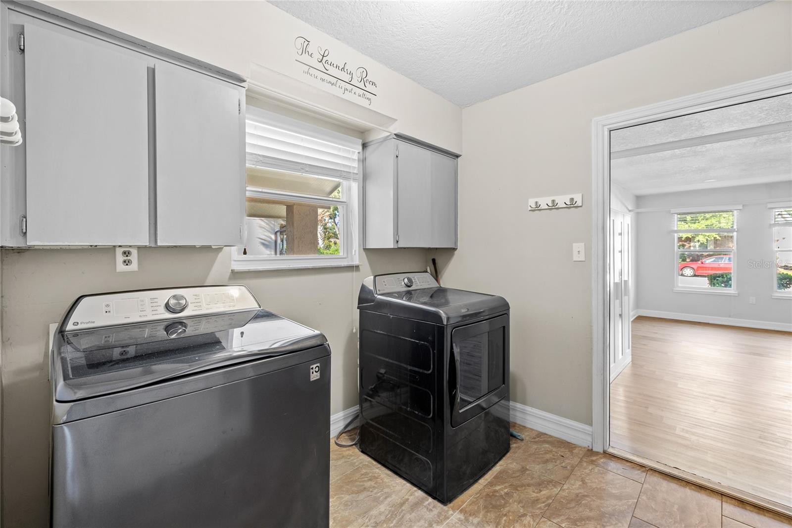 CYPRESS LANDING AT SABAL POINT - Residential