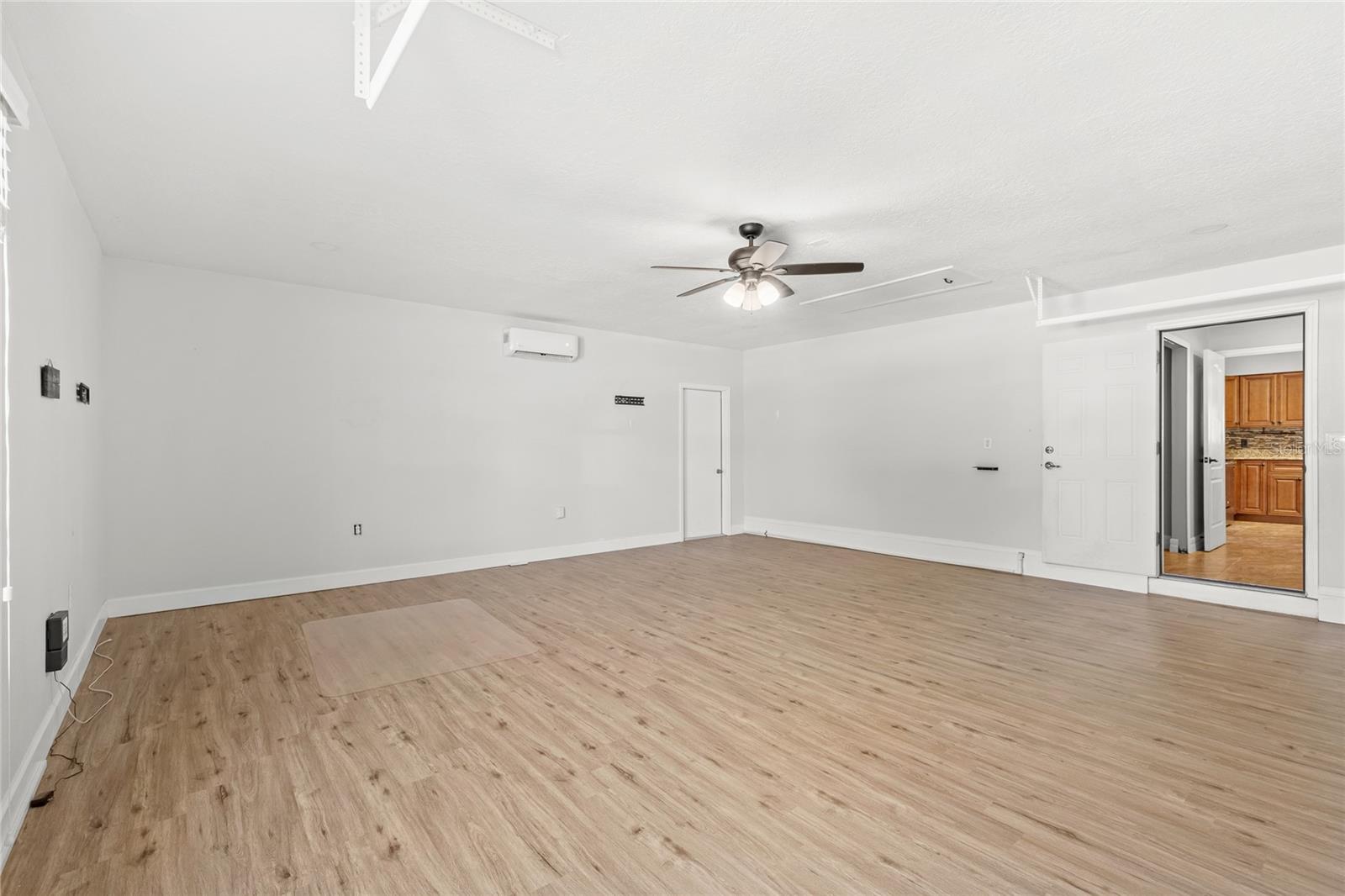 CYPRESS LANDING AT SABAL POINT - Residential