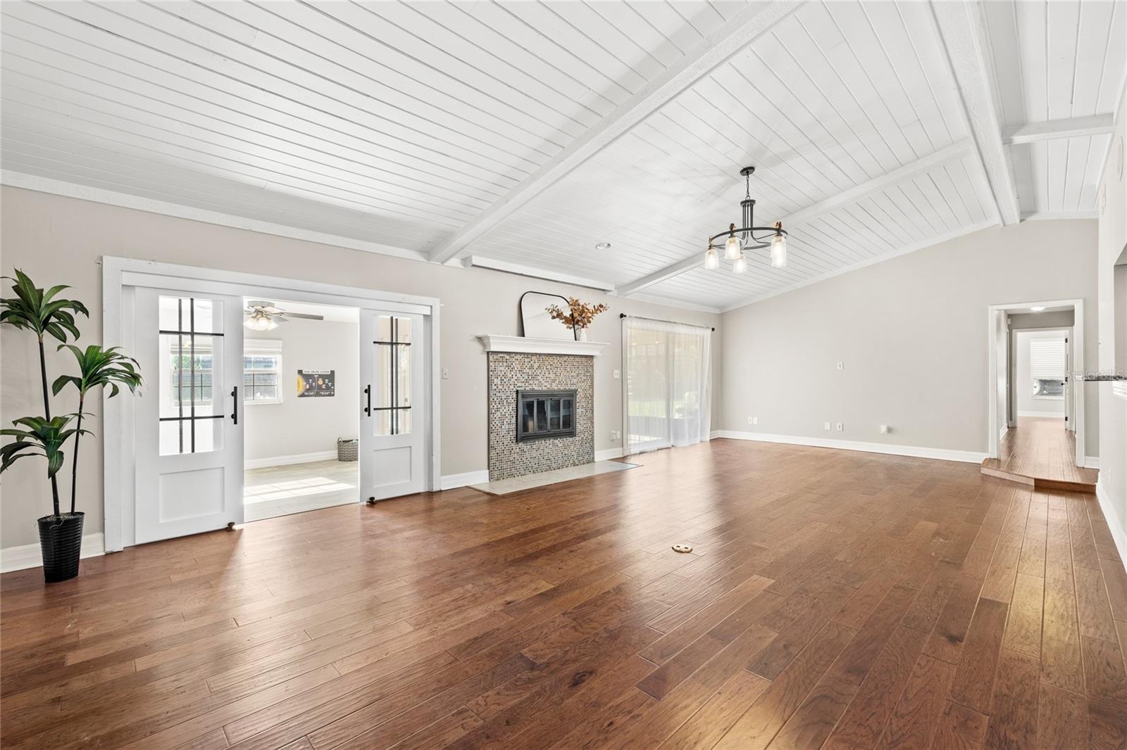 CYPRESS LANDING AT SABAL POINT - Residential