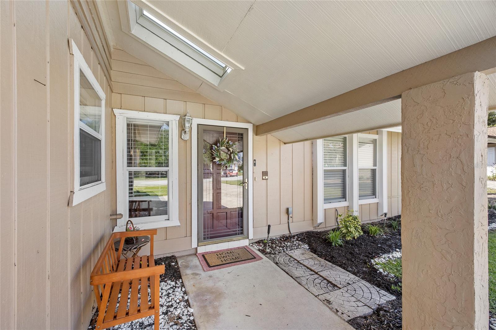 413 WILLOWBROOK LANE