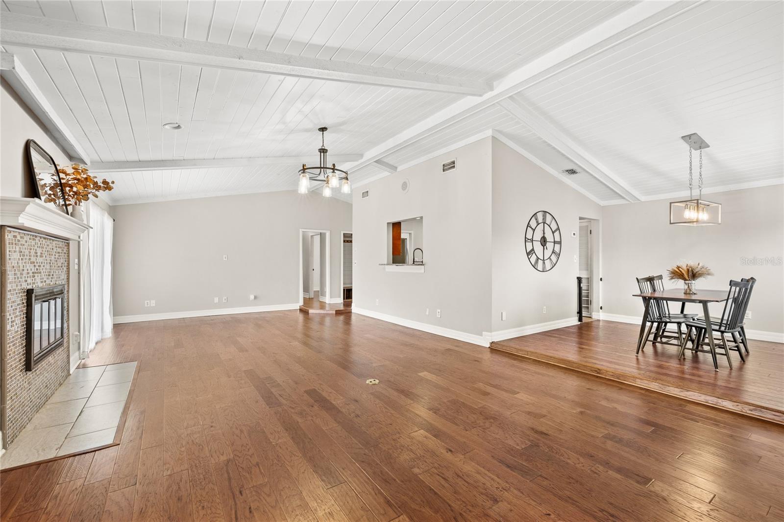 CYPRESS LANDING AT SABAL POINT - Residential