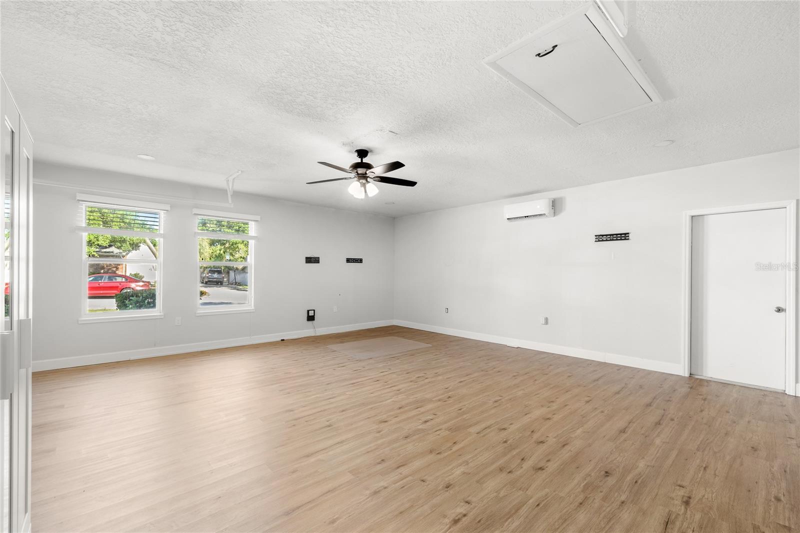 CYPRESS LANDING AT SABAL POINT - Residential