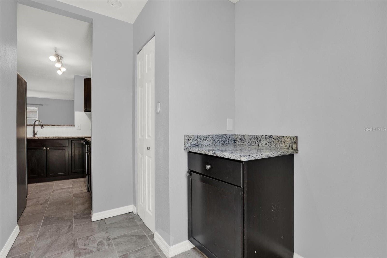 INTERBAY - Residential