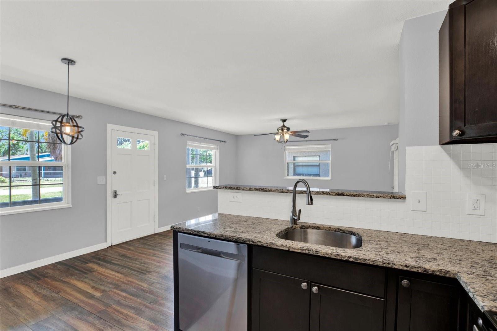INTERBAY - Residential