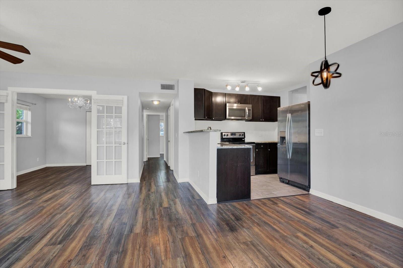 INTERBAY - Residential