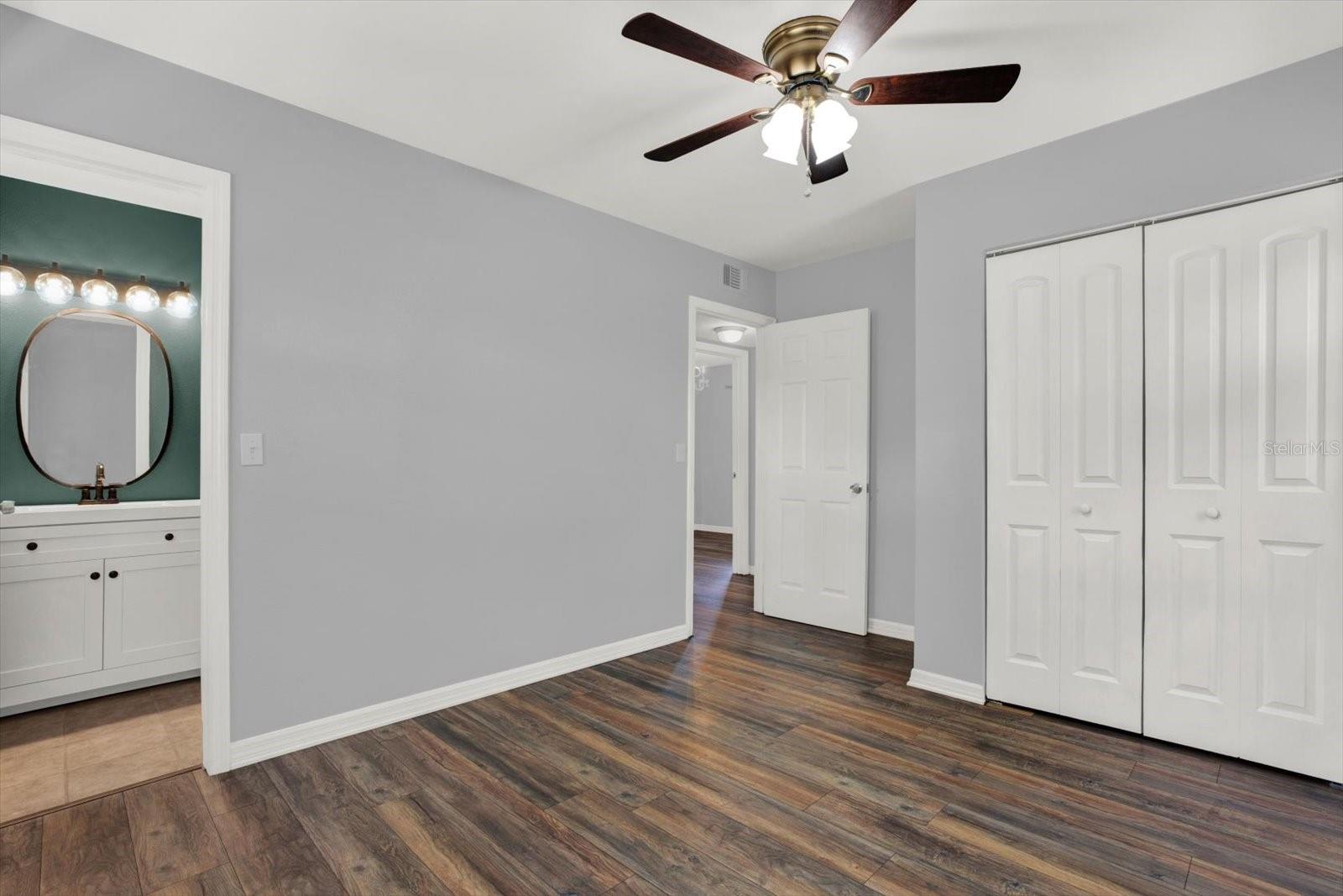 INTERBAY - Residential