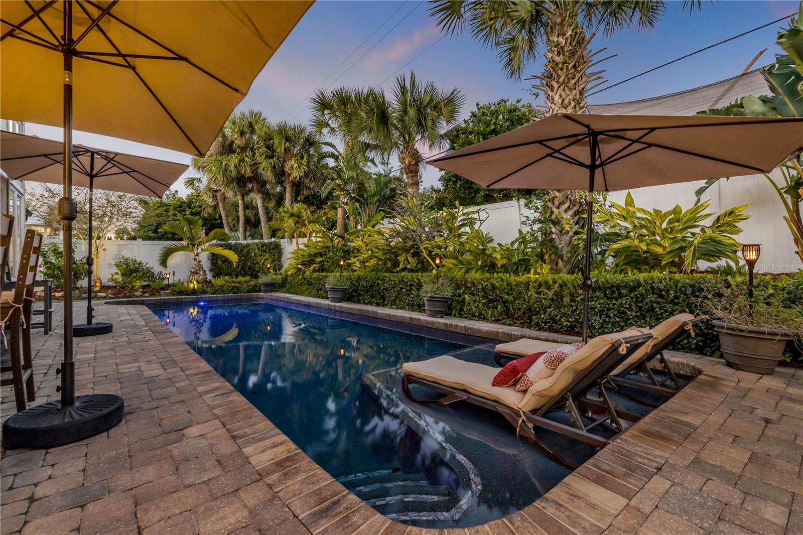 SILVER SANDS SEC B - Residential