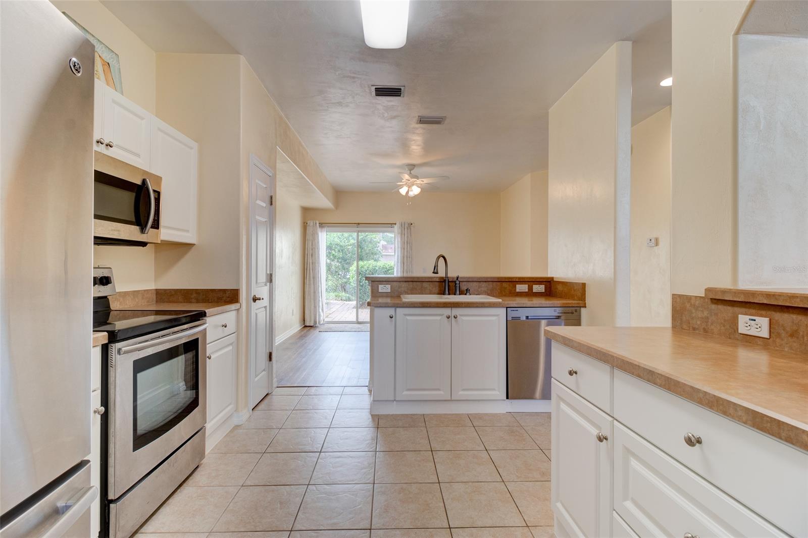 Venetian Bay Ph 1B Unit 01 - Residential