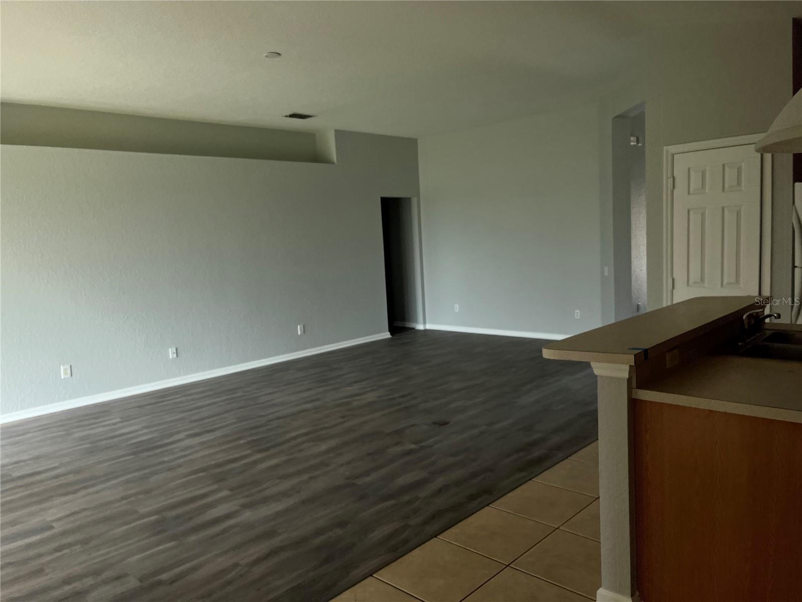 OAK HAMMOCK PRSV U2 - Residential Lease