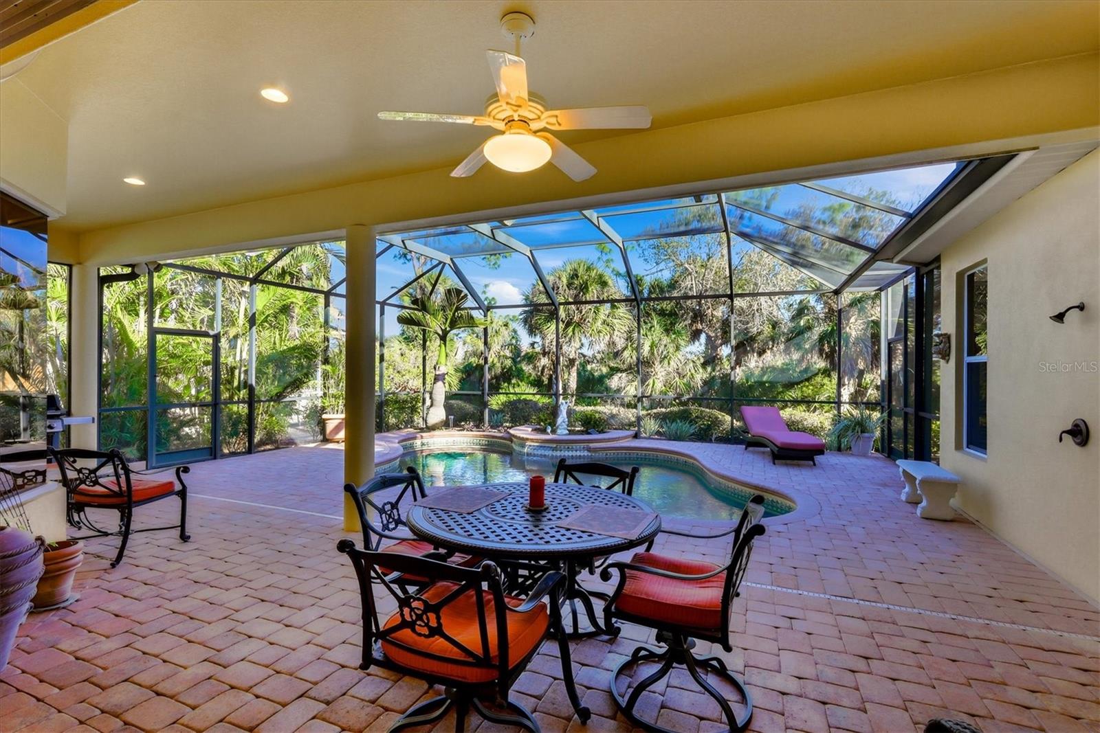 BOCA ROYALE - Residential