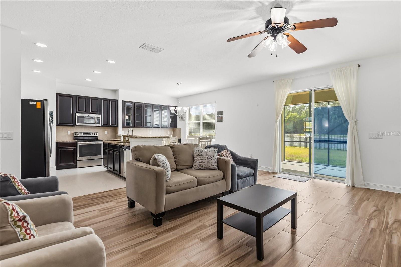 10536 CABBAGE TREE LOOP