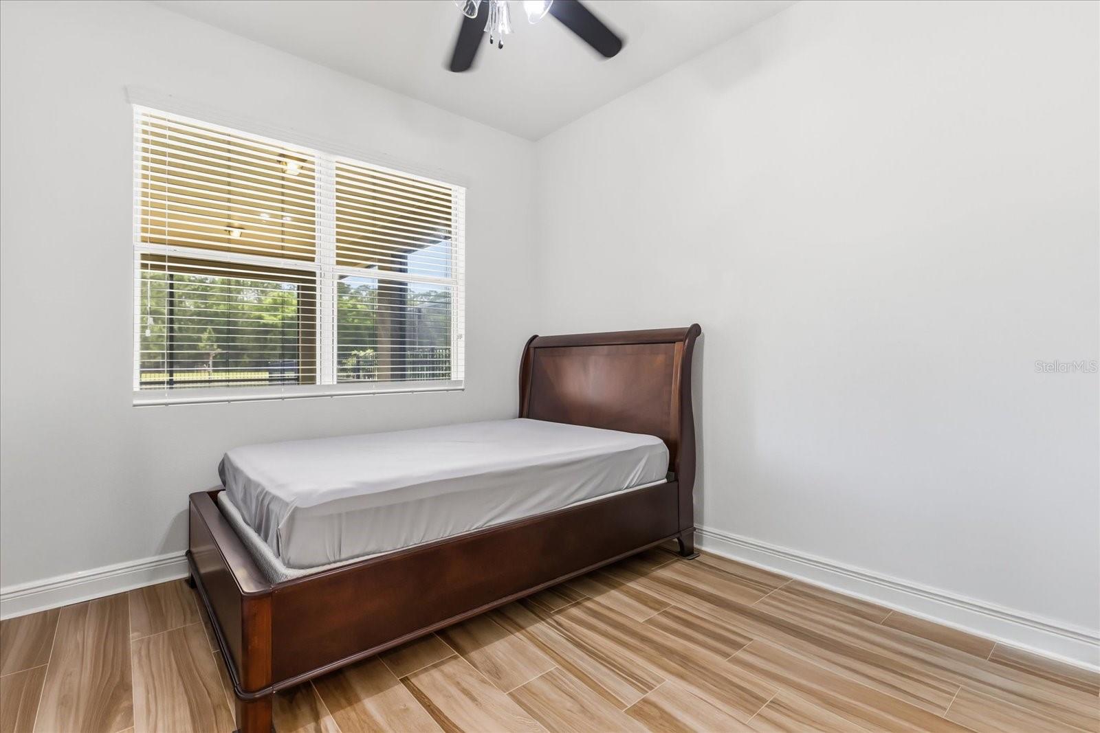 COUNTRYWALK UN #4 & 5 PH 1 & 2 - Residential