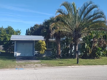 227 WOODLAND AVENUE COCOA BEACH FL 32931