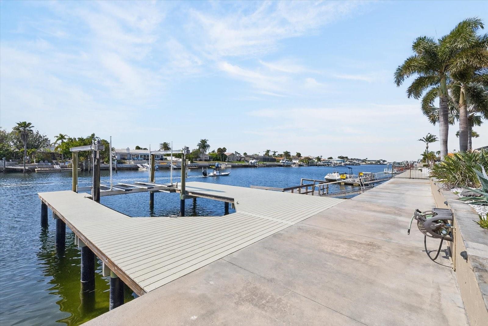 FLOR A MAR - Residential