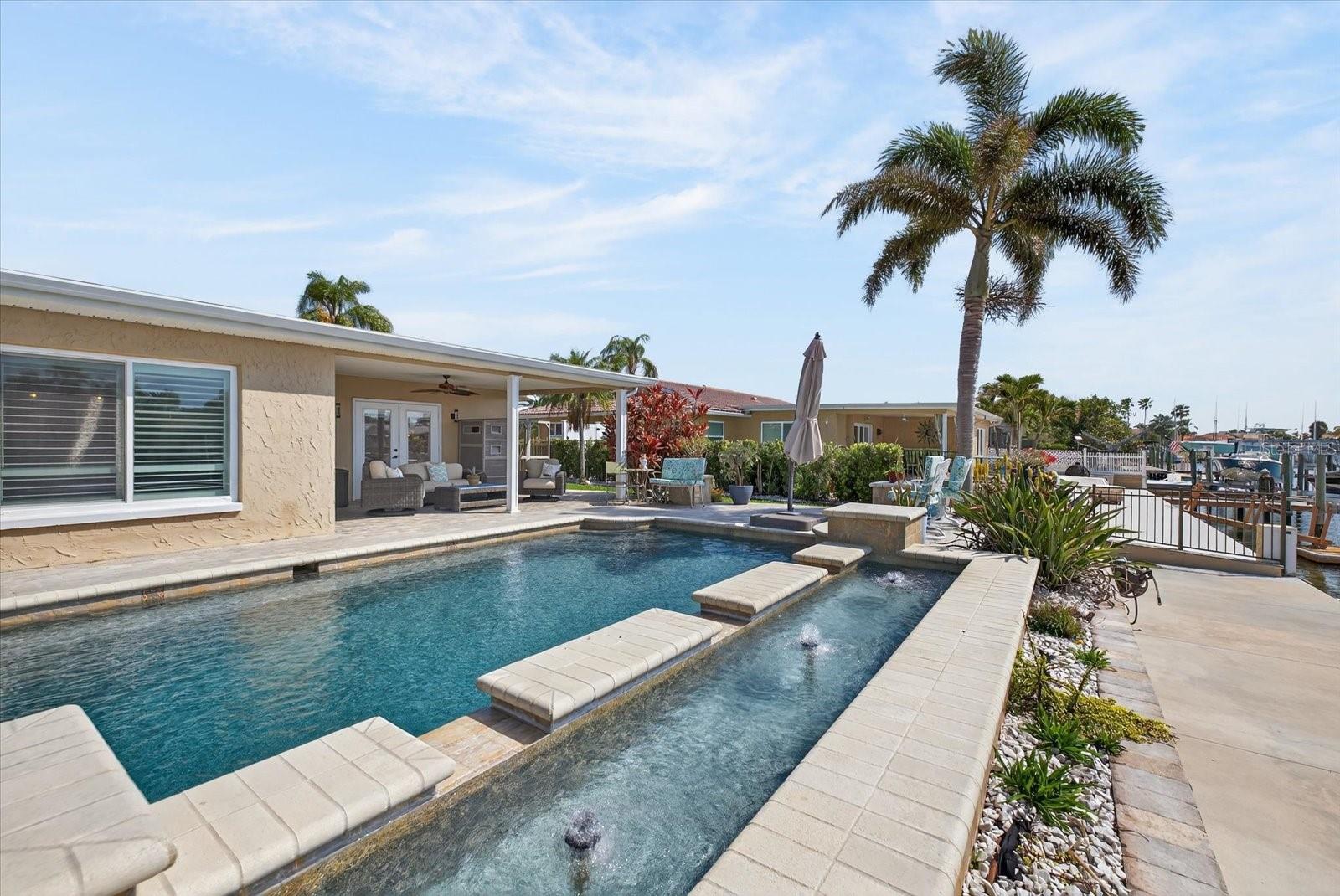 FLOR A MAR - Residential