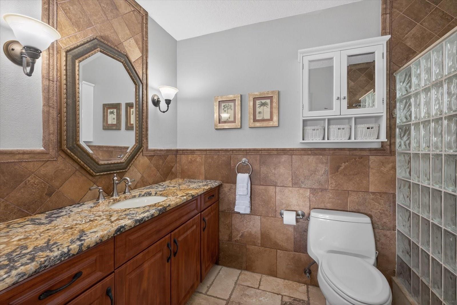 FLOR A MAR - Residential