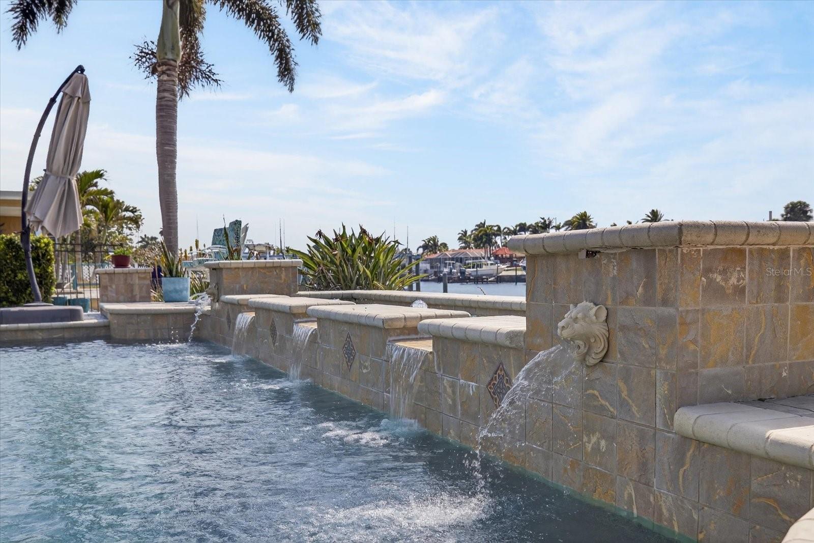 FLOR A MAR - Residential