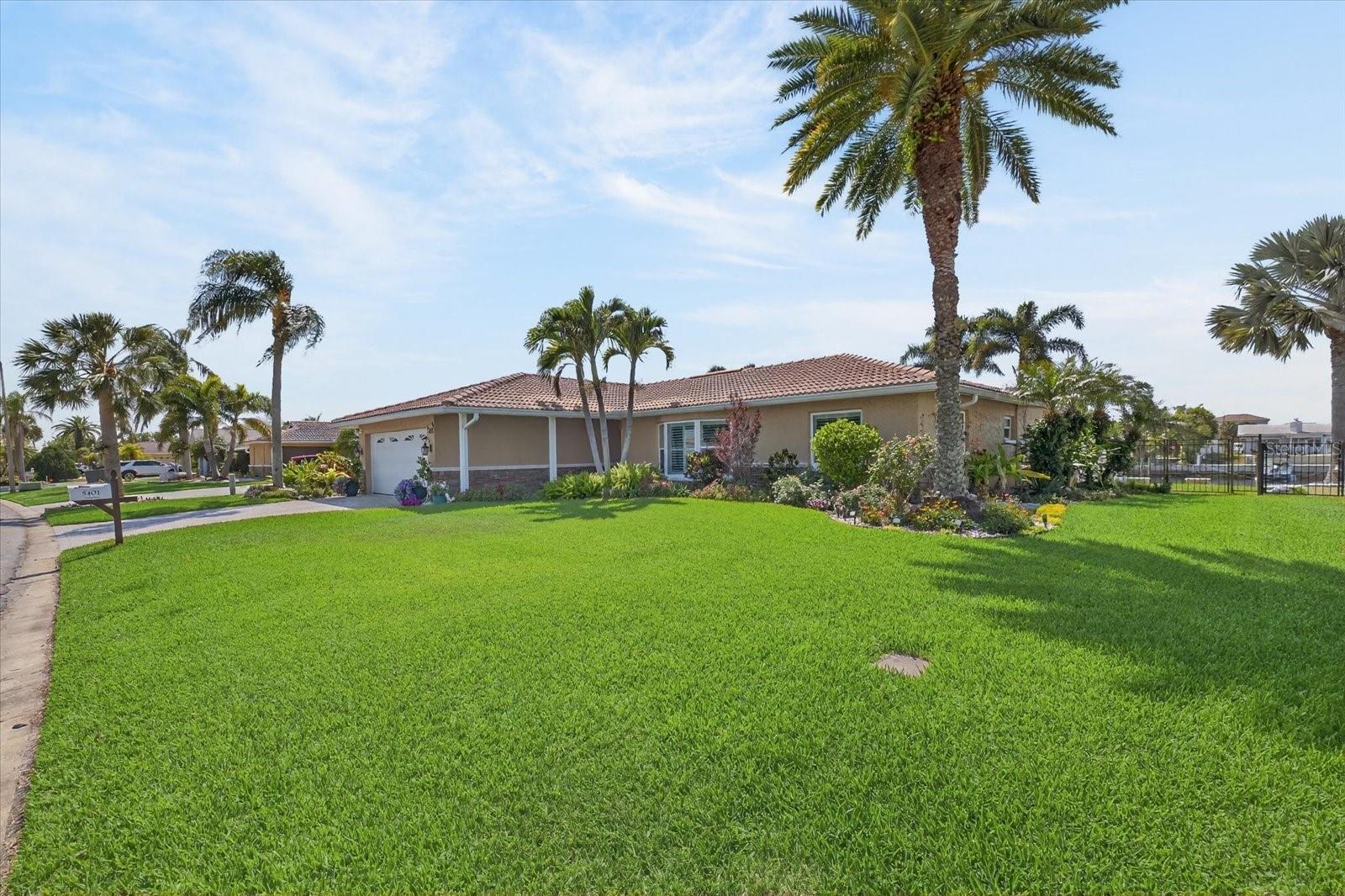 FLOR A MAR - Residential