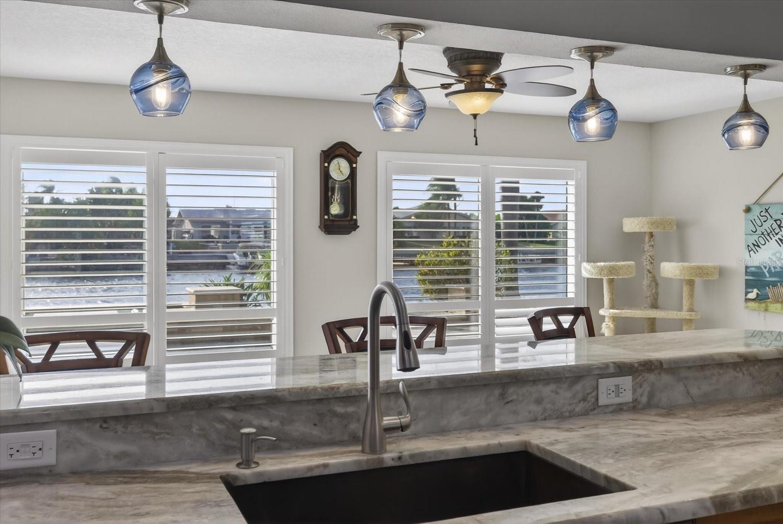 FLOR A MAR - Residential