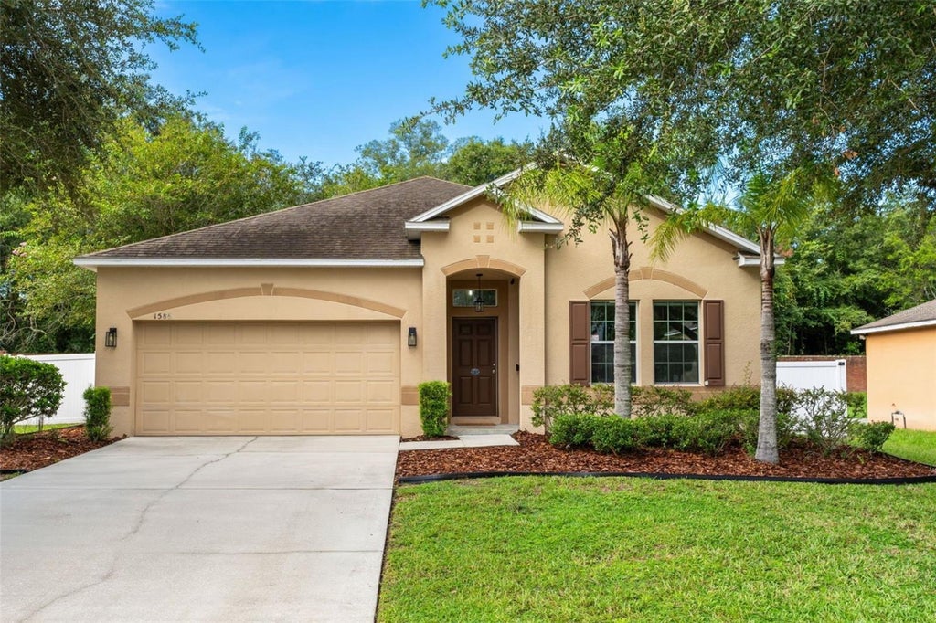 Photo of 1586 Rosedowne Way, Apopka, FL 32703 (MLS # O6441153)