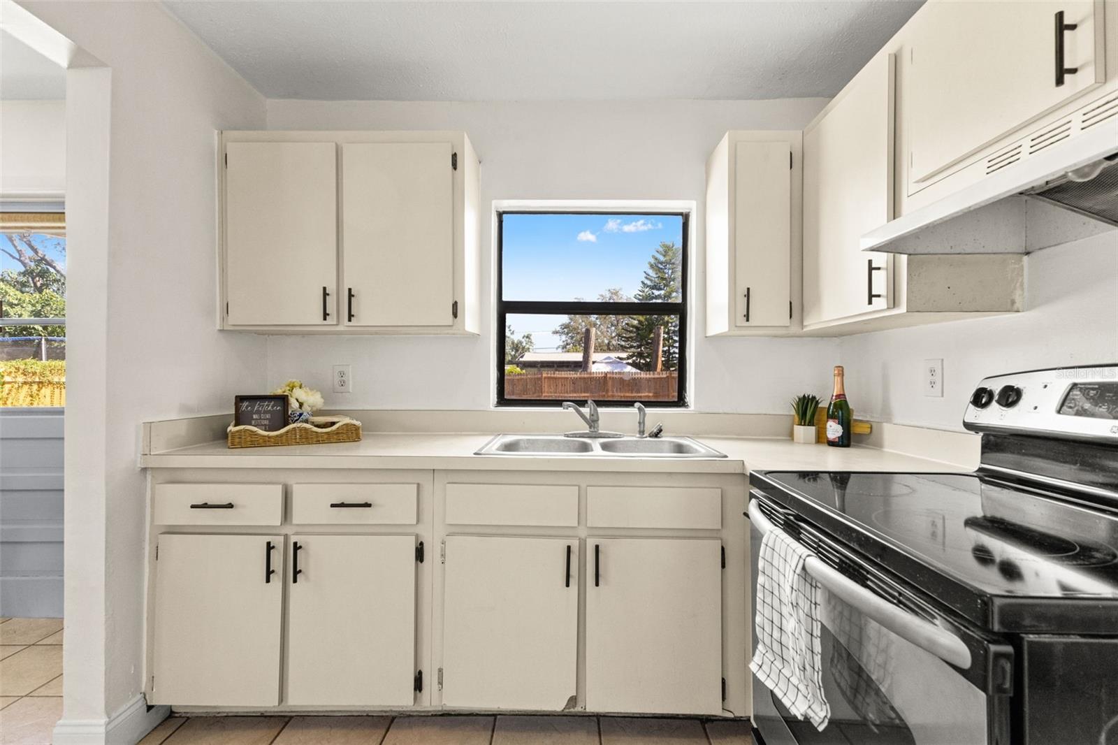 BARBARA HEIGHTS - Residential