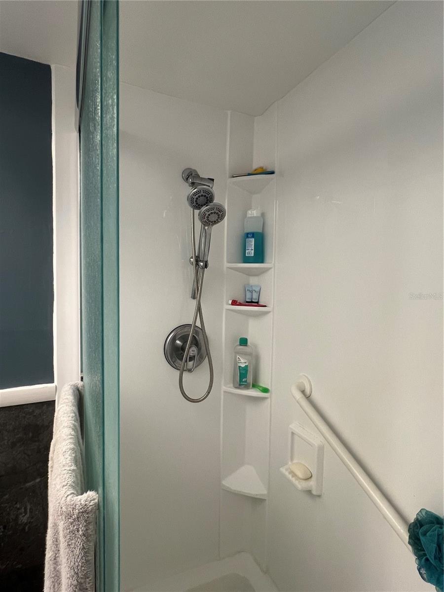 HIGHLAND LAKES CONDO - Residential