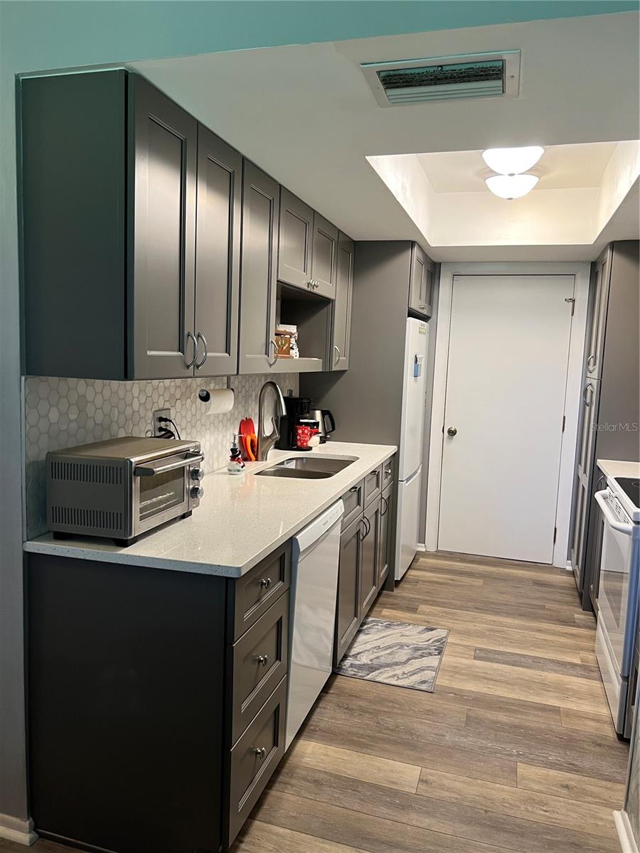 HIGHLAND LAKES CONDO - Residential