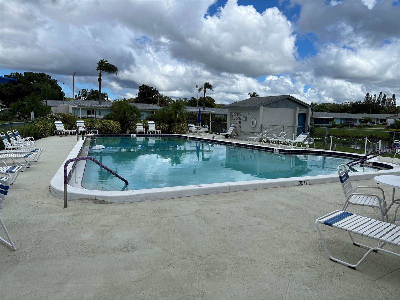 HIGHLAND LAKES CONDO - Residential