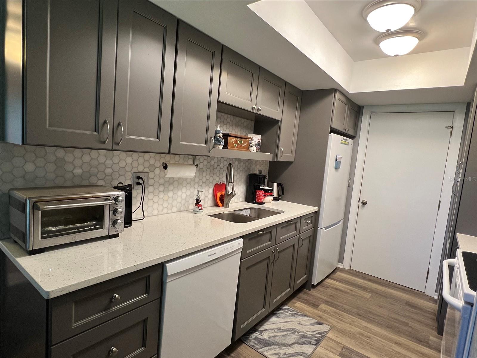 HIGHLAND LAKES CONDO - Residential