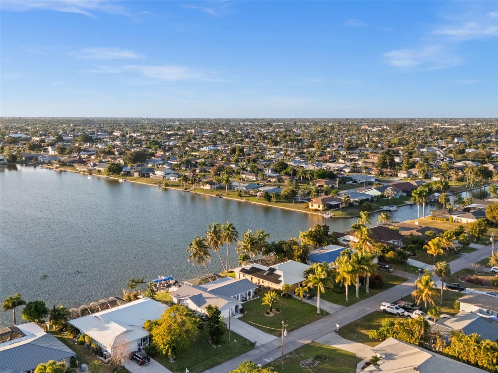 CAPE CORAL - Residential