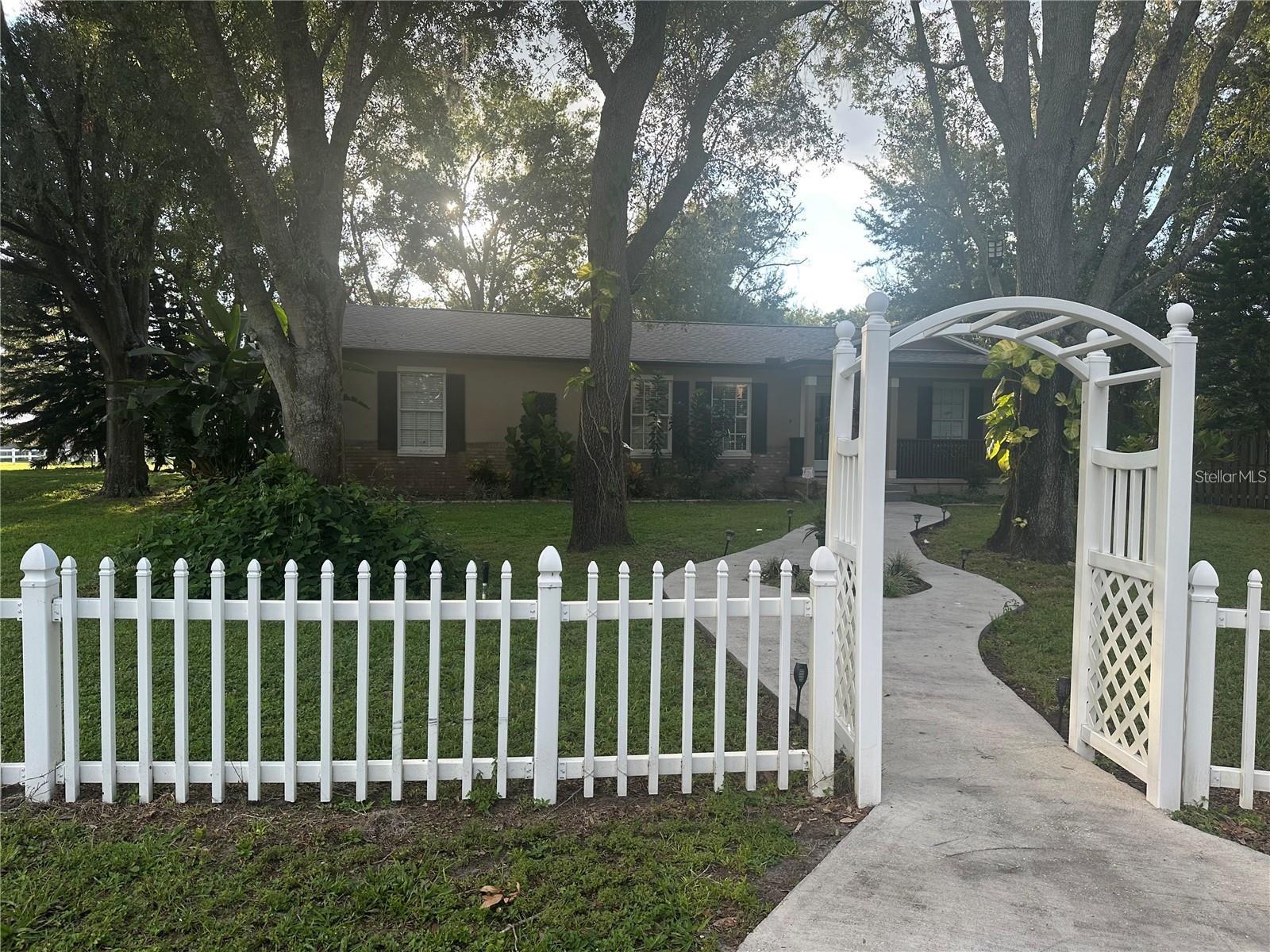 Amazing opportunity schedule your showing today !!!