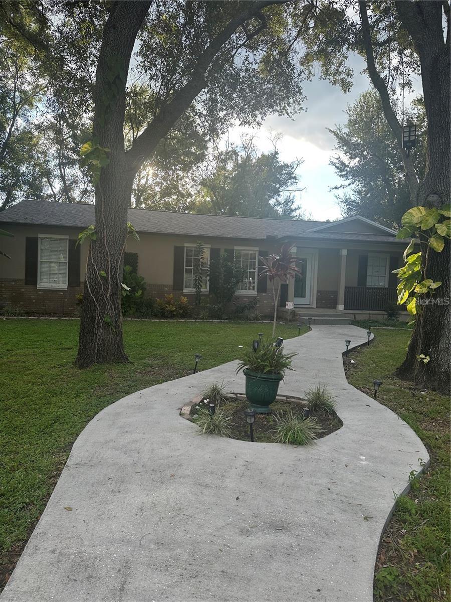 10520 HENDERSON ROAD