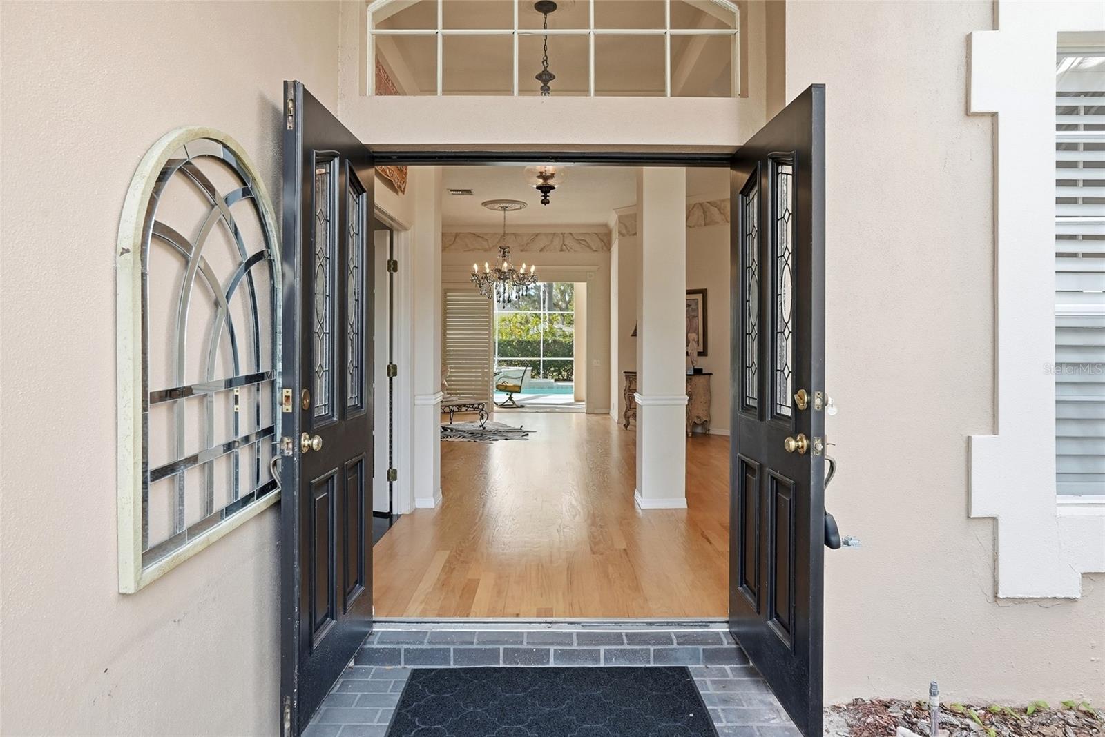 4092 CARLYLE LAKES BOULEVARD