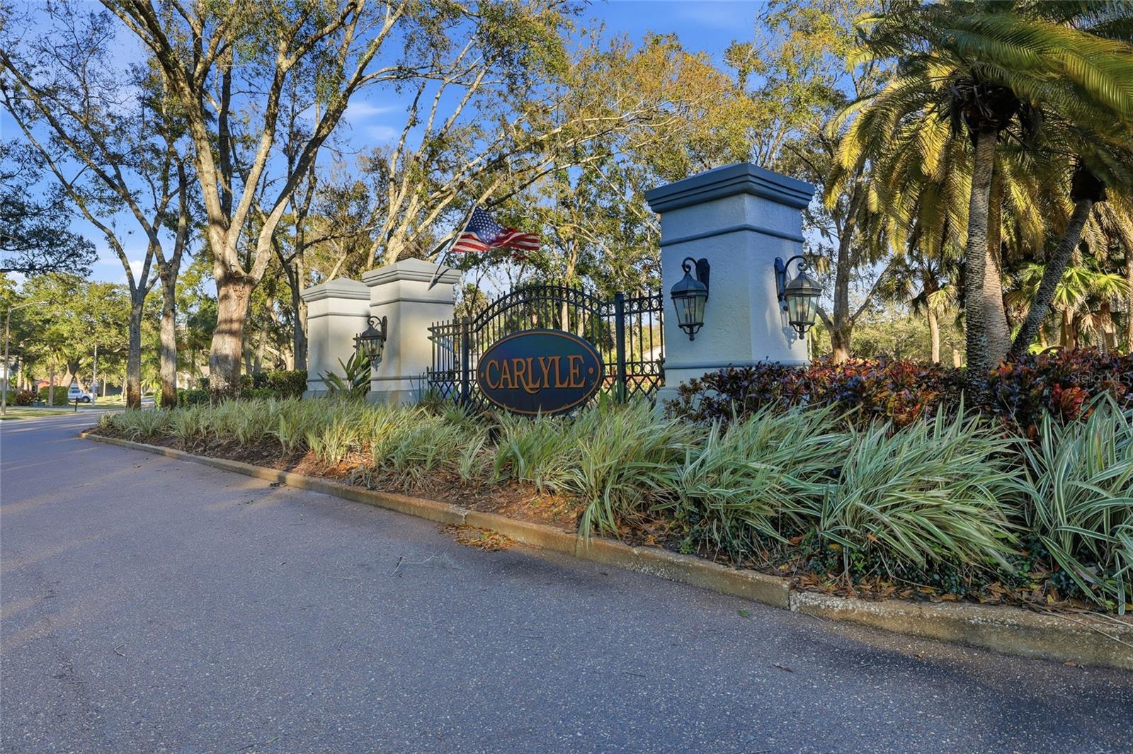 CARLYLE - Residential